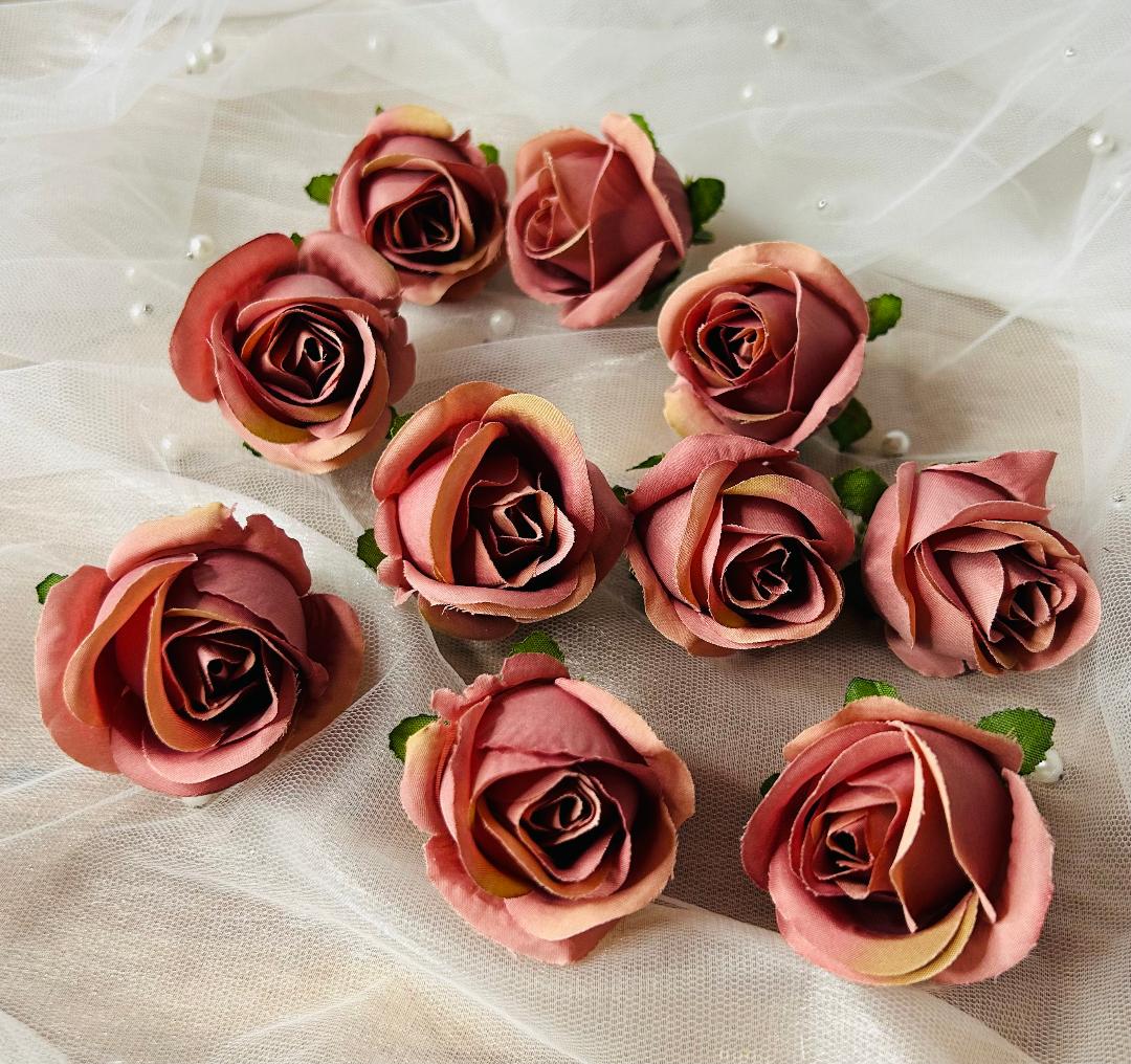 Roses artificielles 4cm LOT de 10 pièces